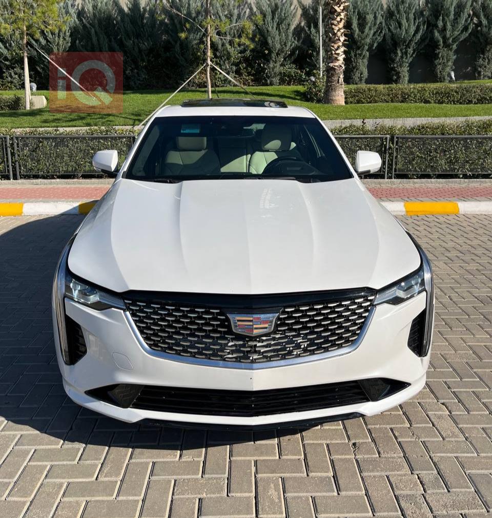 كاديلاك CT4